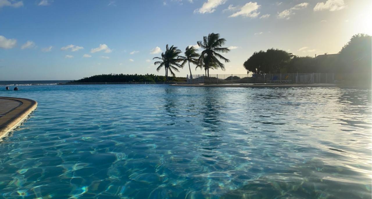 Ti.Maanga Vue Mer Pieds Dans L'Eau Leilighet Saint-Francois  Eksteriør bilde