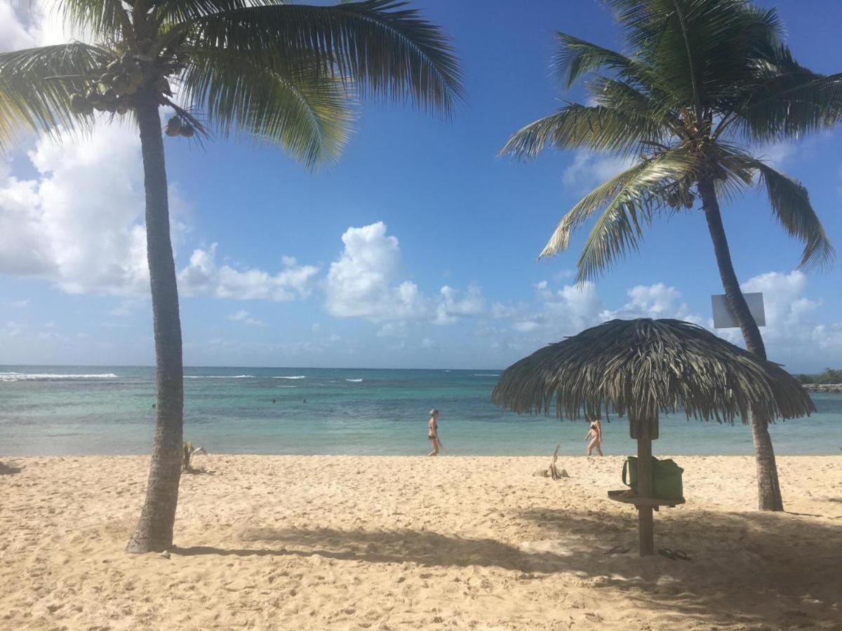 Ti.Maanga Vue Mer Pieds Dans L'Eau Leilighet Saint-Francois  Eksteriør bilde