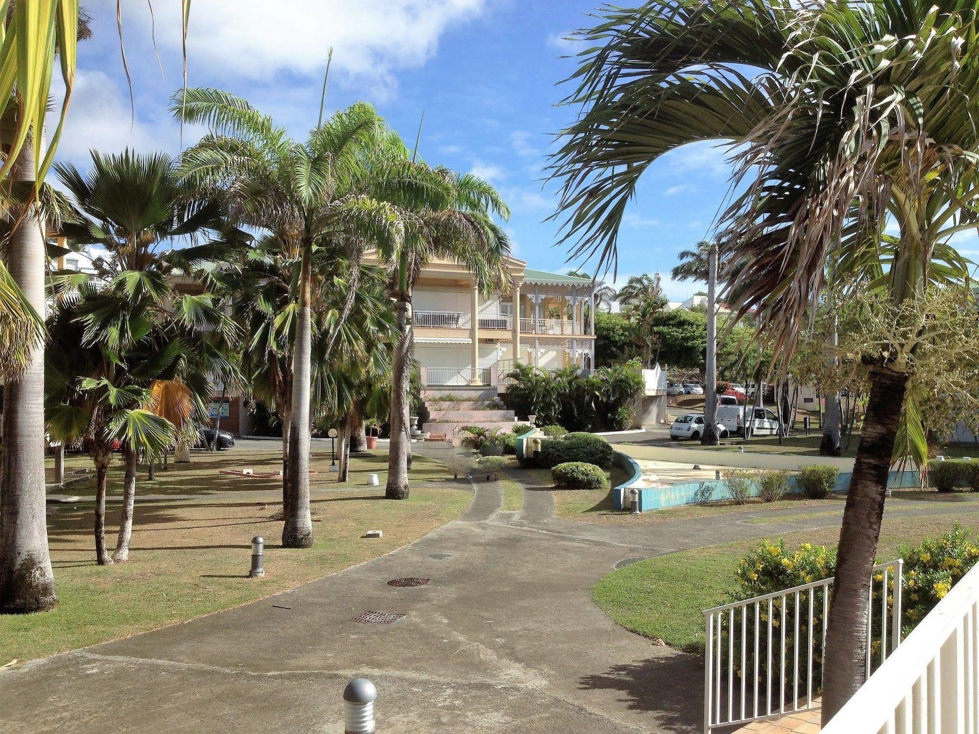 Ti.Maanga Vue Mer Pieds Dans L'Eau Leilighet Saint-Francois  Eksteriør bilde