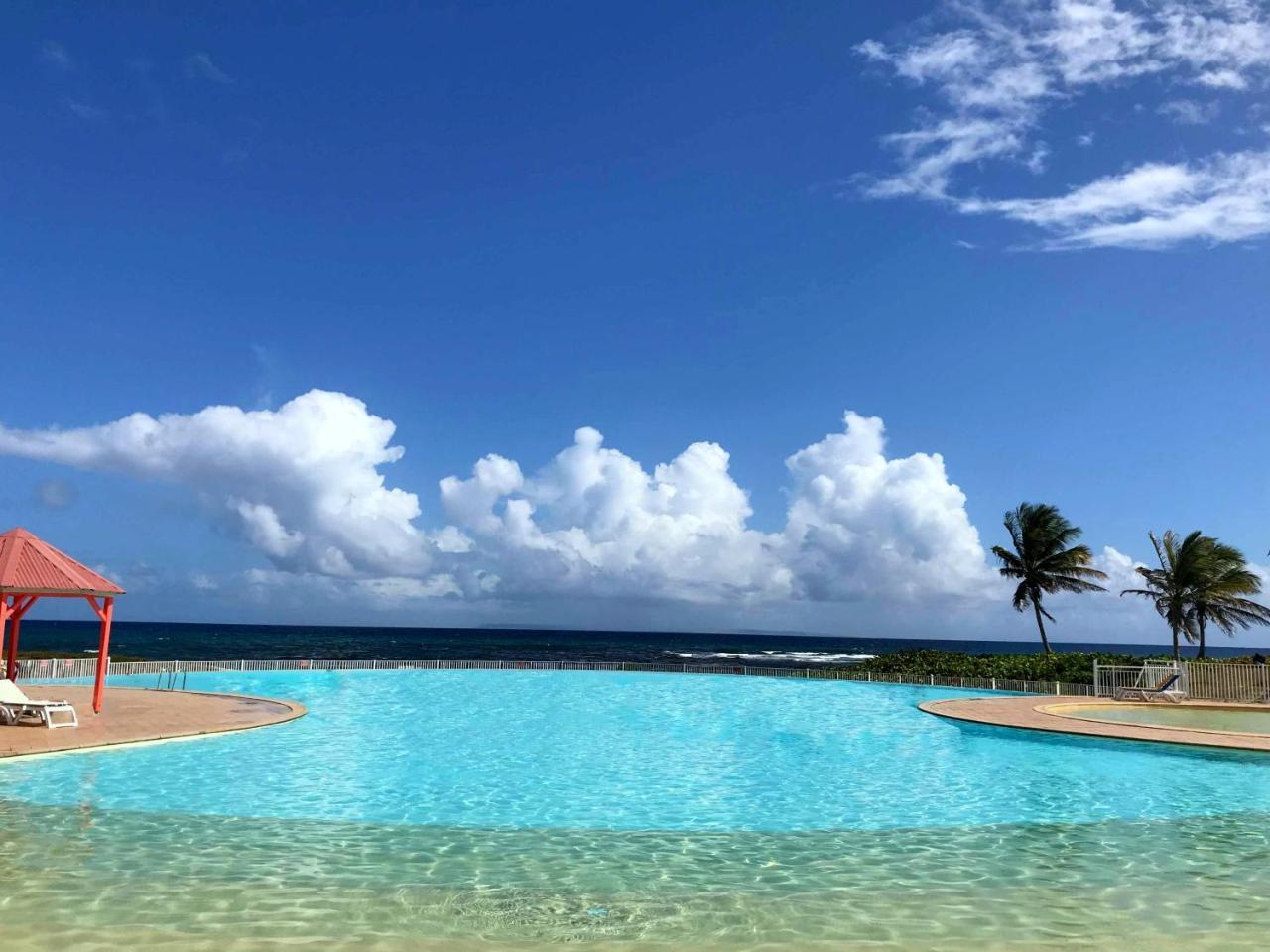 Ti.Maanga Vue Mer Pieds Dans L'Eau Leilighet Saint-Francois  Eksteriør bilde