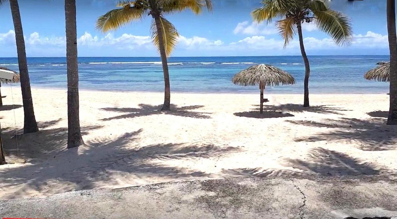 Ti.Maanga Vue Mer Pieds Dans L'Eau Leilighet Saint-Francois  Eksteriør bilde